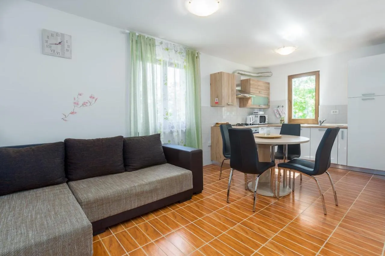 Casa de Férias Family Friendly House With A Swimming Pool Lindar, Central Istria - Sredisnja Istra - 14189 Pazin